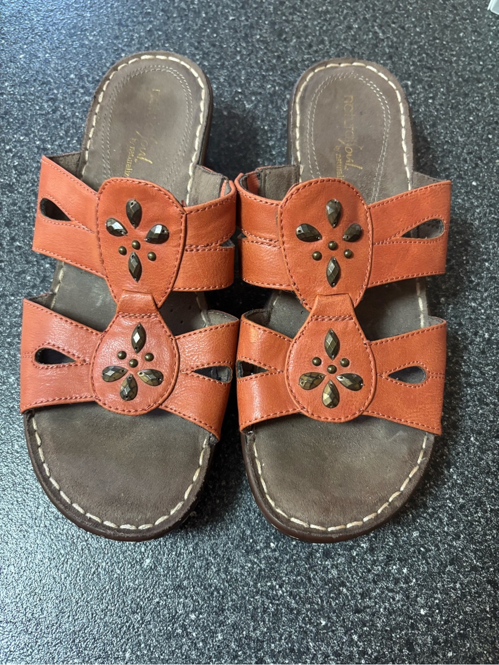 Leather Slide Sandals in Burnt Orange natural soul by Naturalizer size 8 medium